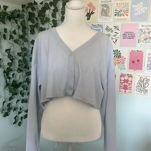 Long sleeve blue top